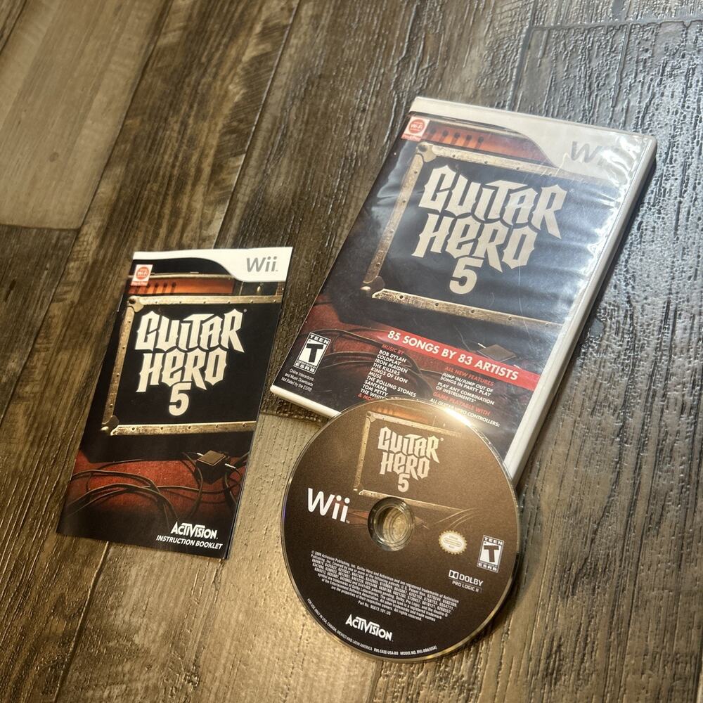 Guitar Hero 5 Nintendo Wii CIB Activision
